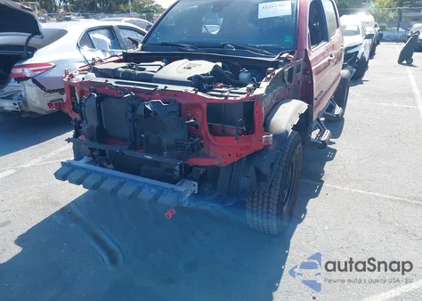 2022 Toyota Tacoma Trd Sport z USA, uszkodzony, nr VIN 3TMCZ5AN8NM493053